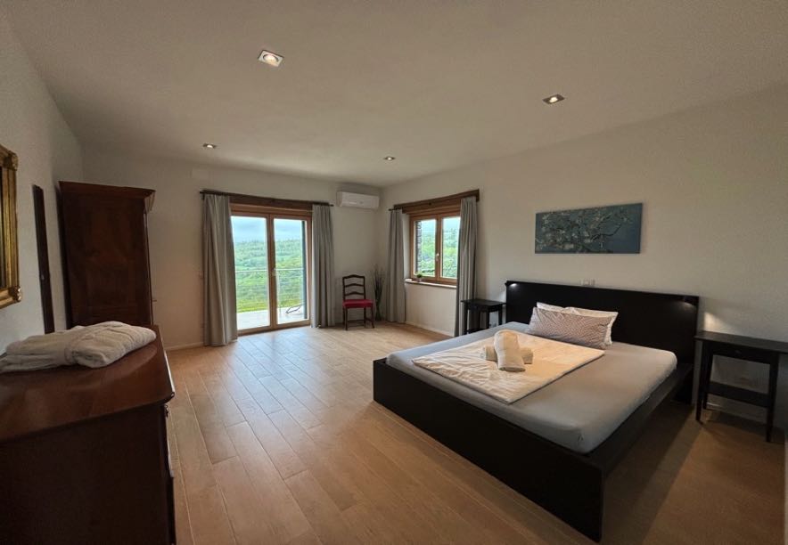 STELLA - Schlafzimmer rechts